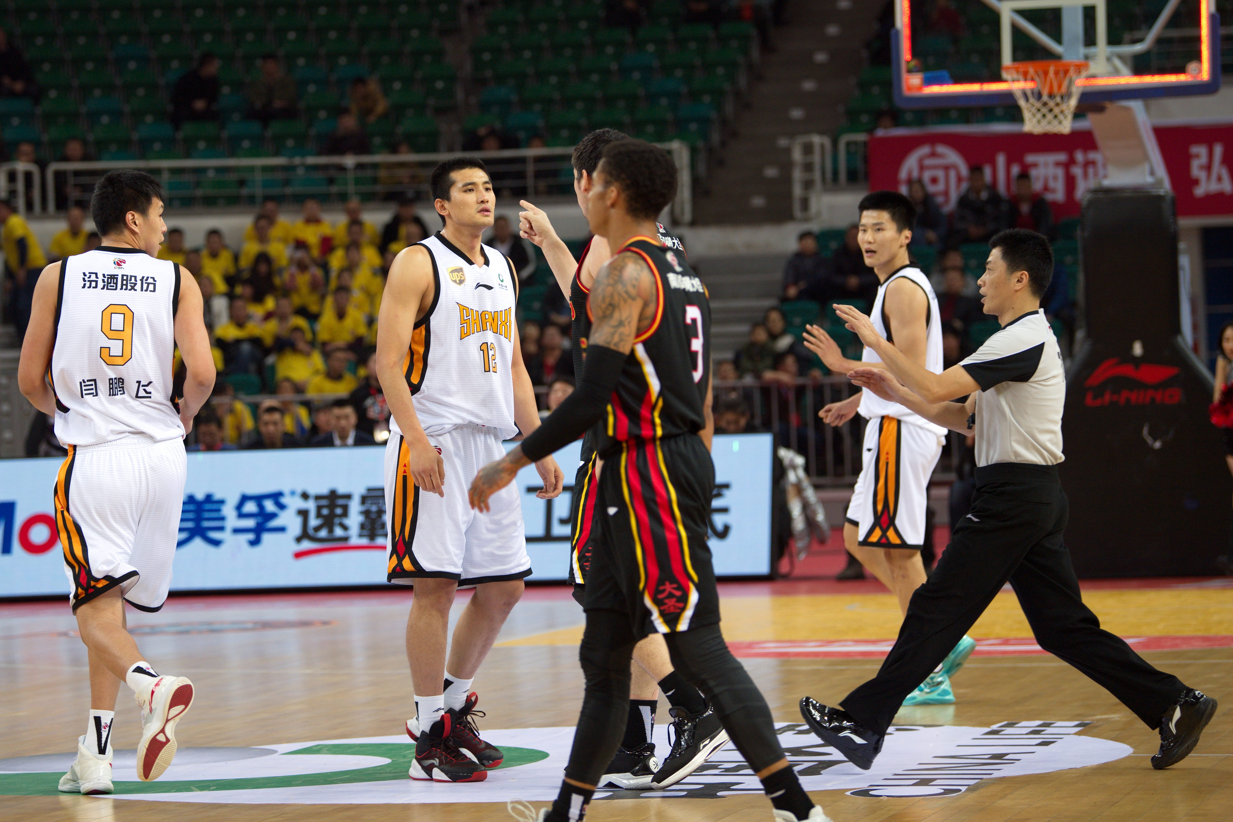 与下路资源 与下路资源